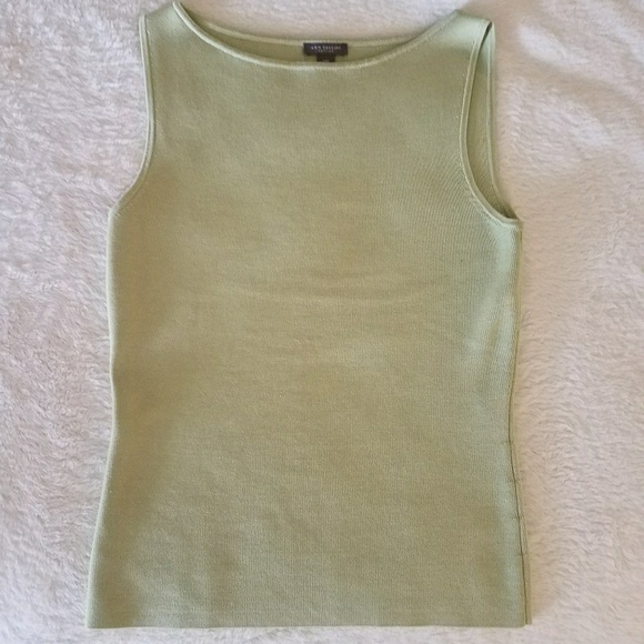 Ann Taylor Tops - Ann Taylor Petites tank top Ann Taylor Tops - Ann Taylor Petites tank top